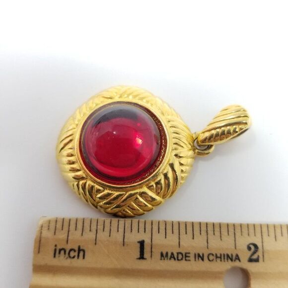 Vintage Red Cabochon and Gold Tone Pendant, Retro Statement, Bold Necklace - Picture 4 of 5